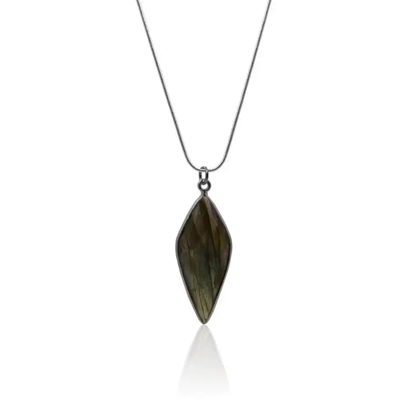 Labradorite Silver Spike Necklace | Healing Jewelry - Mystic Soul Jewelry