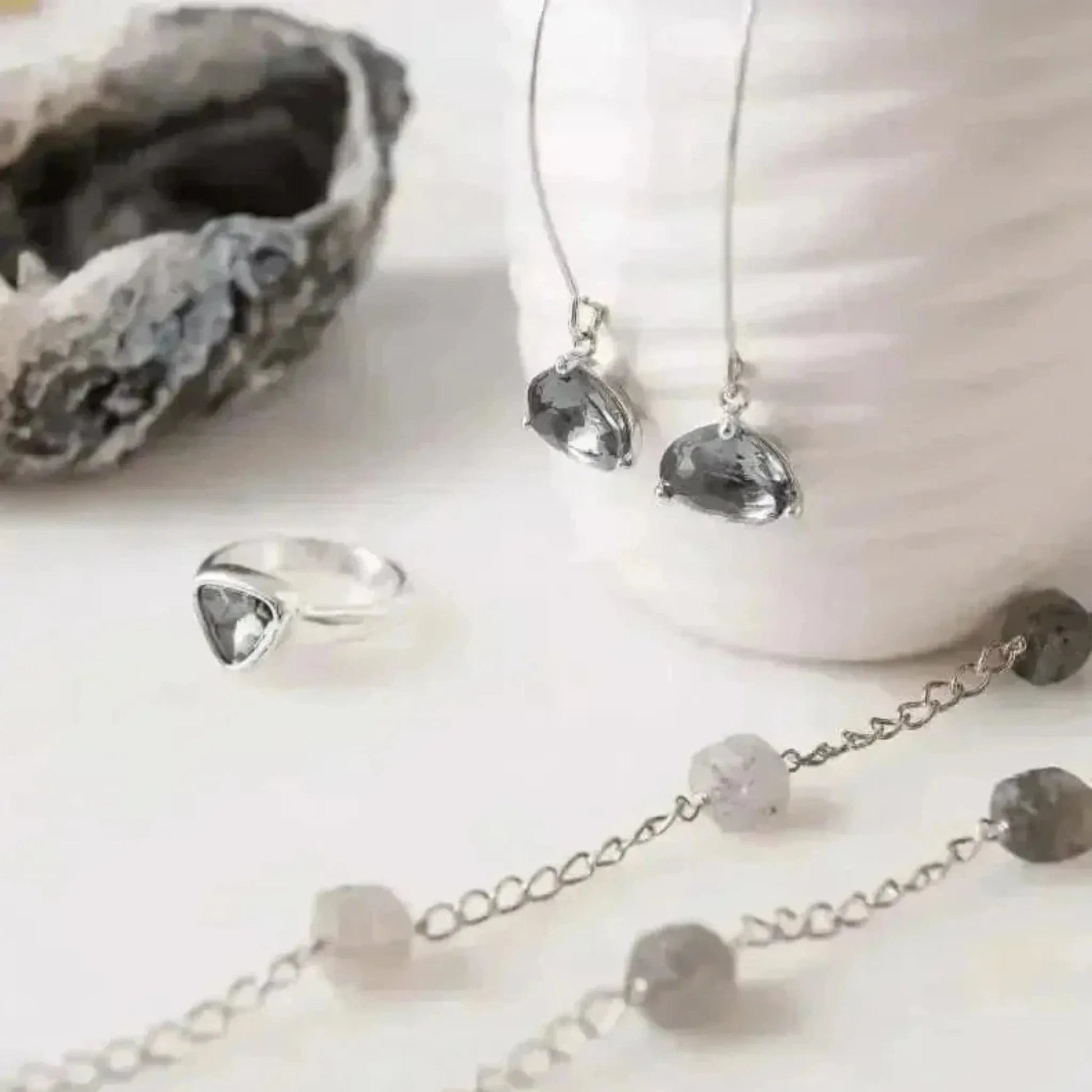 silver grey jewelry set necklace earrings ring