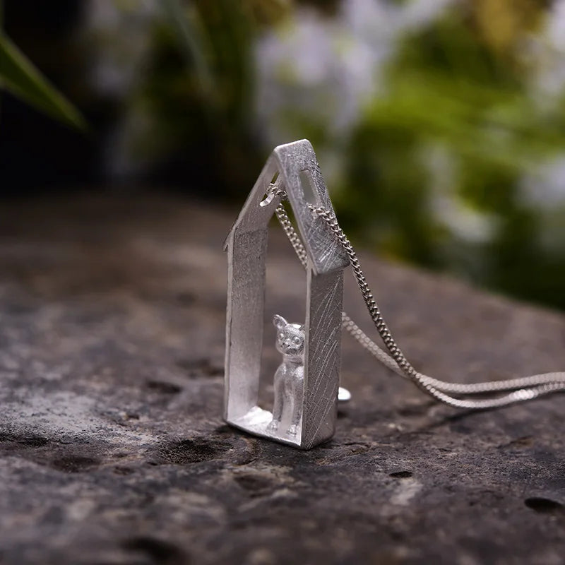 Window Cat Moving Pendant | Sterling Silver Luxe Collection