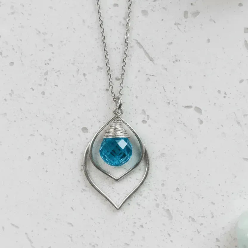 blue topaz_teardrop_necklace_silver