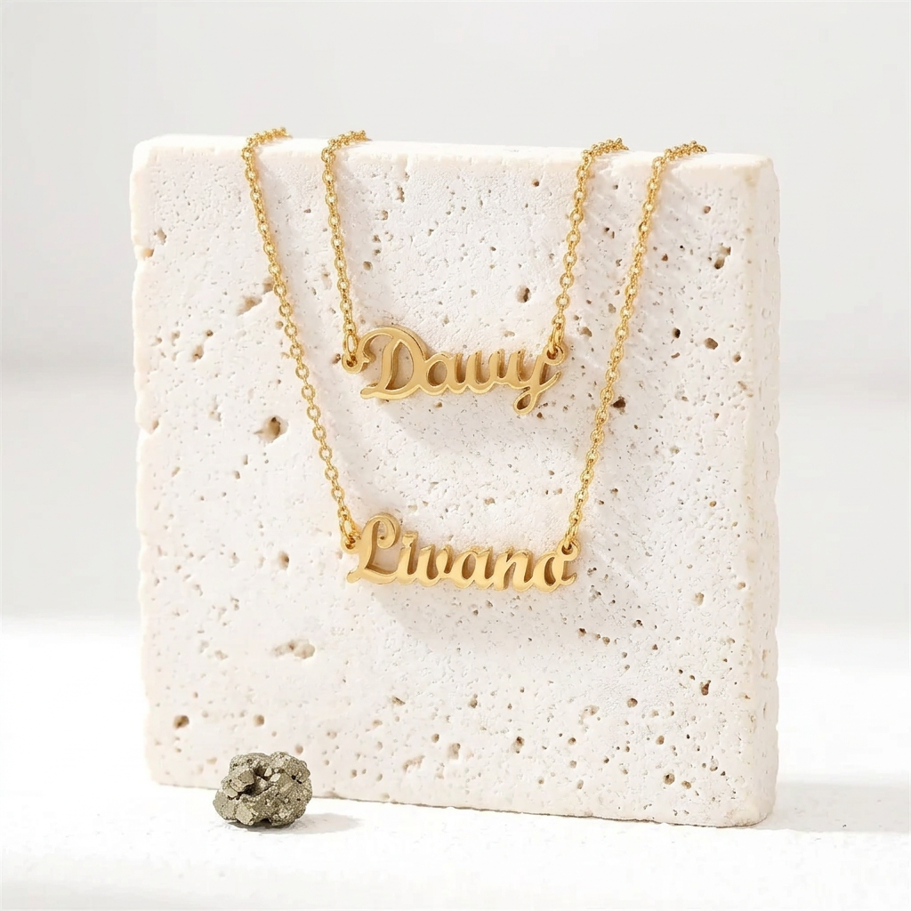 Single name necklaces hanging side by side, personalized nameplate jewelry