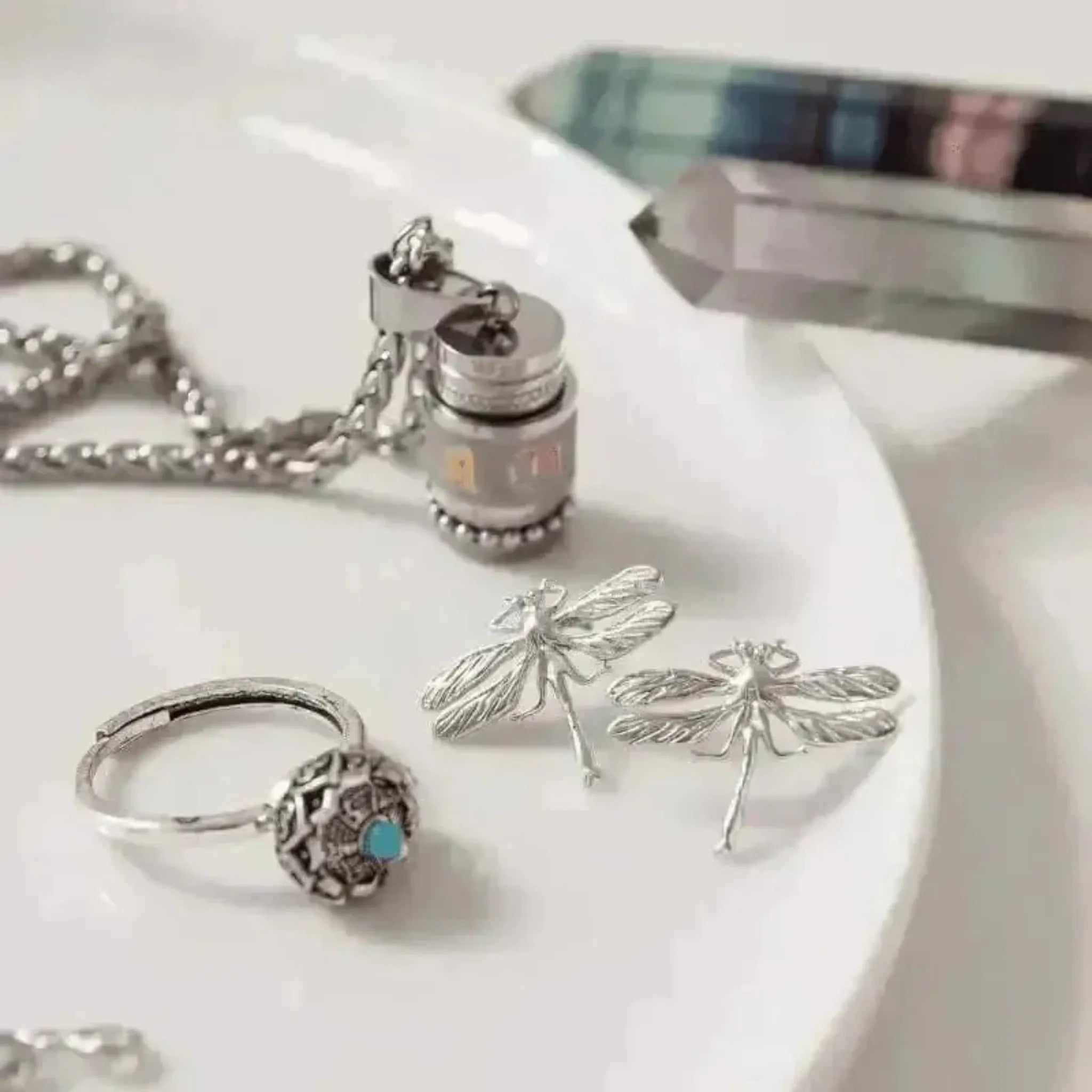 dragonfly stud earrings