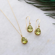 Peridot green exquisite necklace and earring set in gold, August birthstone jewelry