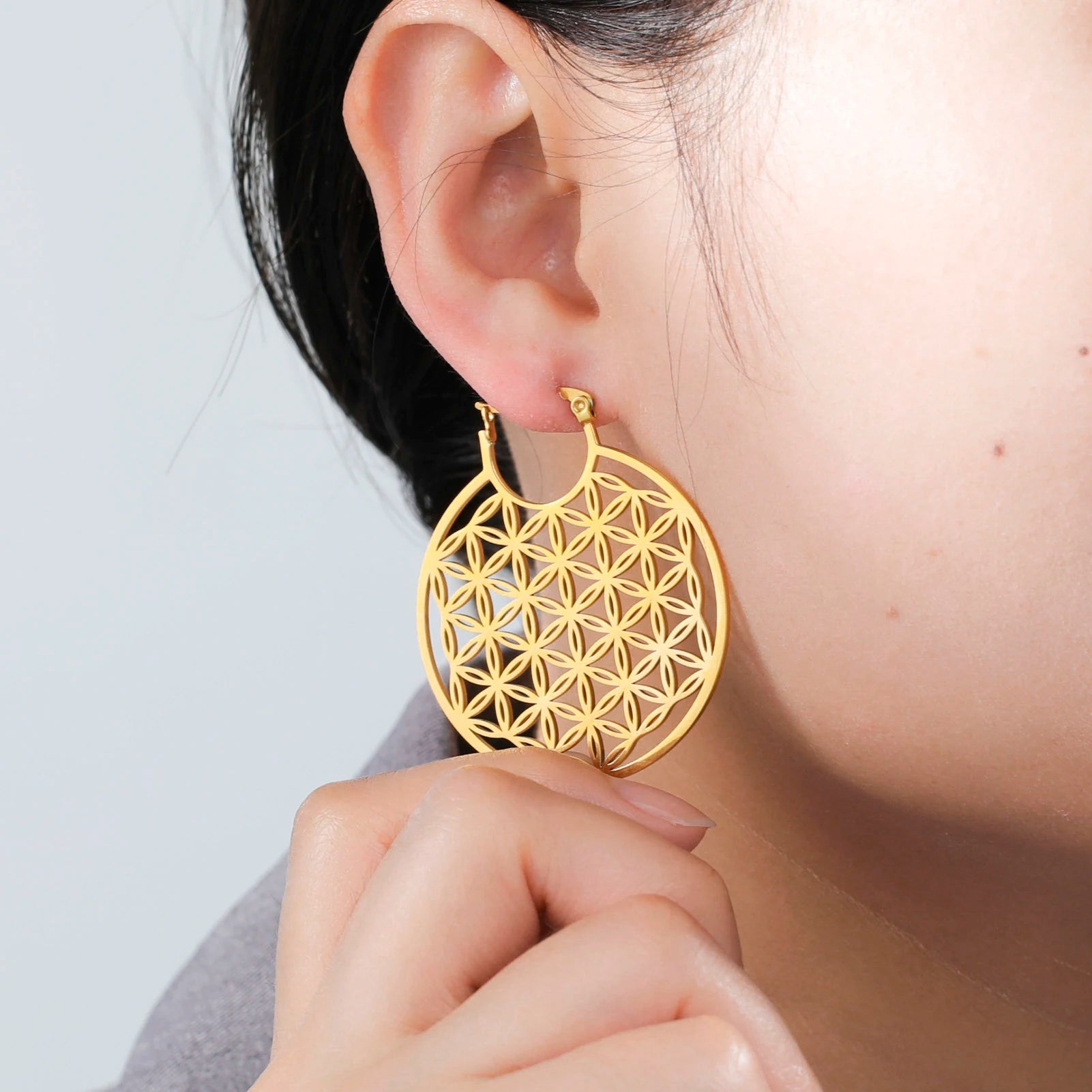 Flower of life sacred geometry earrings in stainless steel — size and design detail