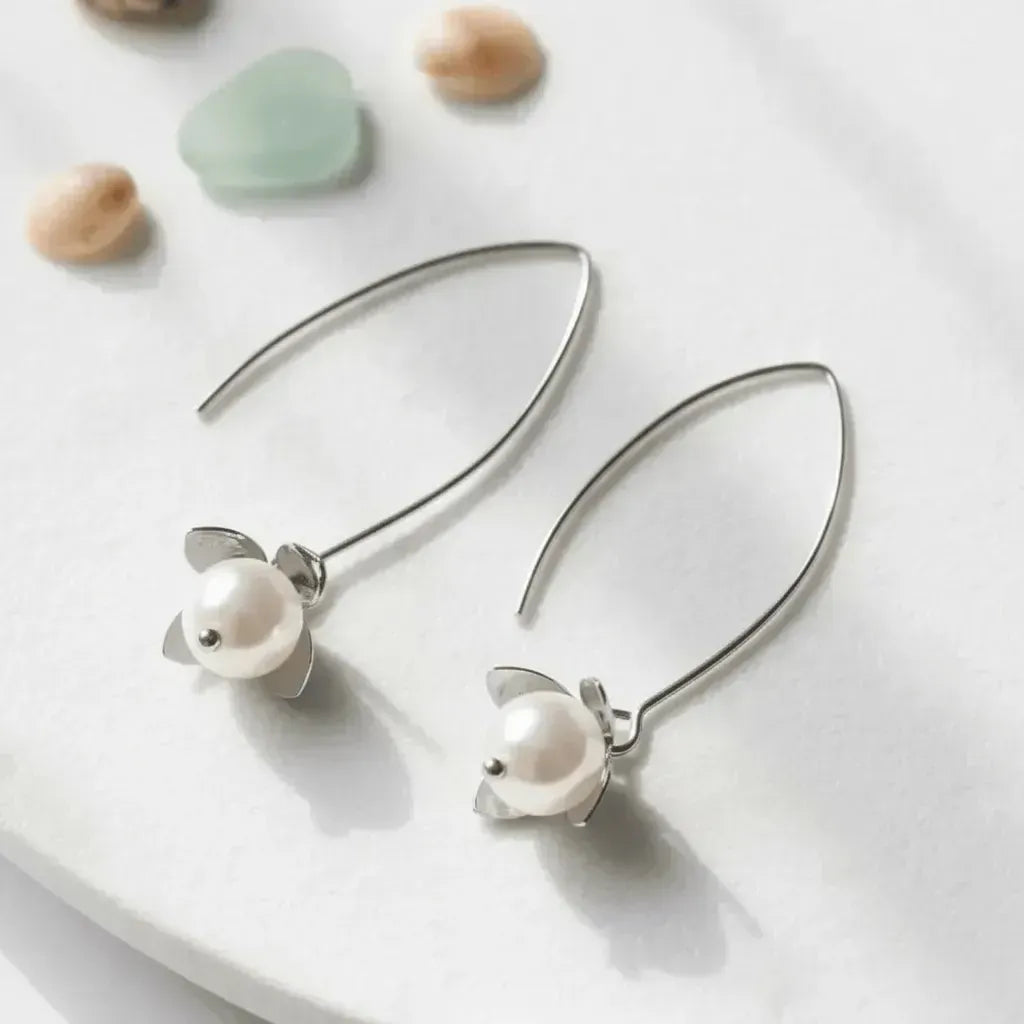pearl_blossom_drops_silver earrings silver plated